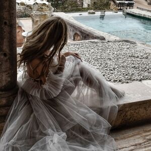White train dress perfect for photoshoots  dize s